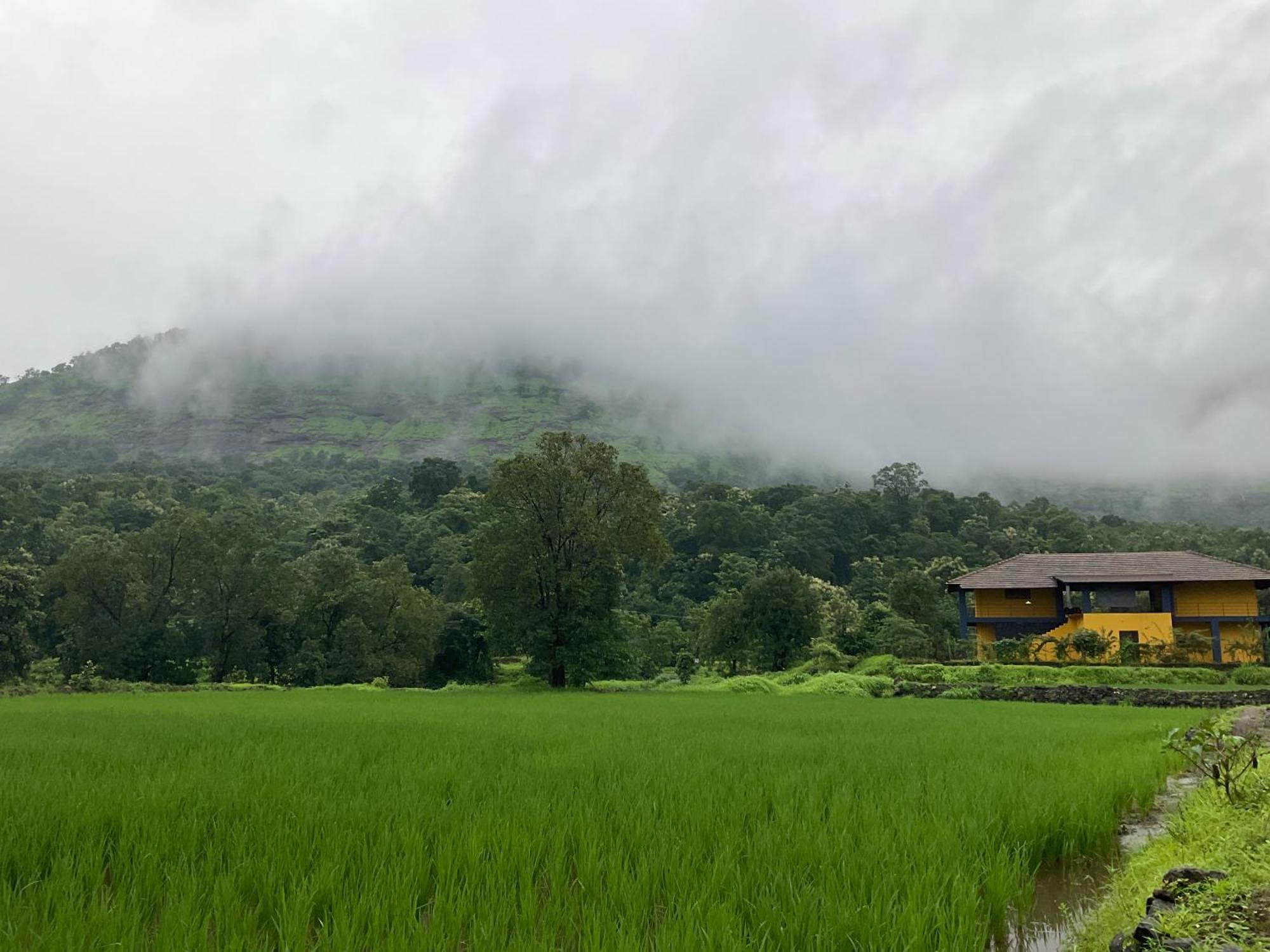 Villa King'S Landing à Karjat Extérieur photo