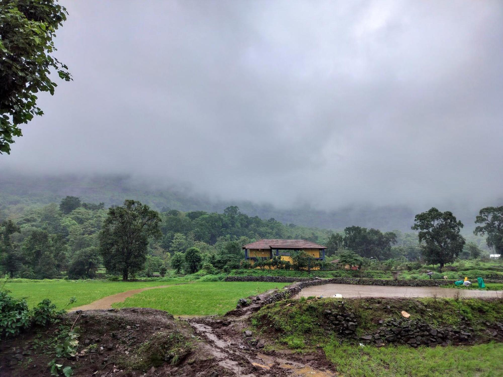Villa King'S Landing à Karjat Extérieur photo